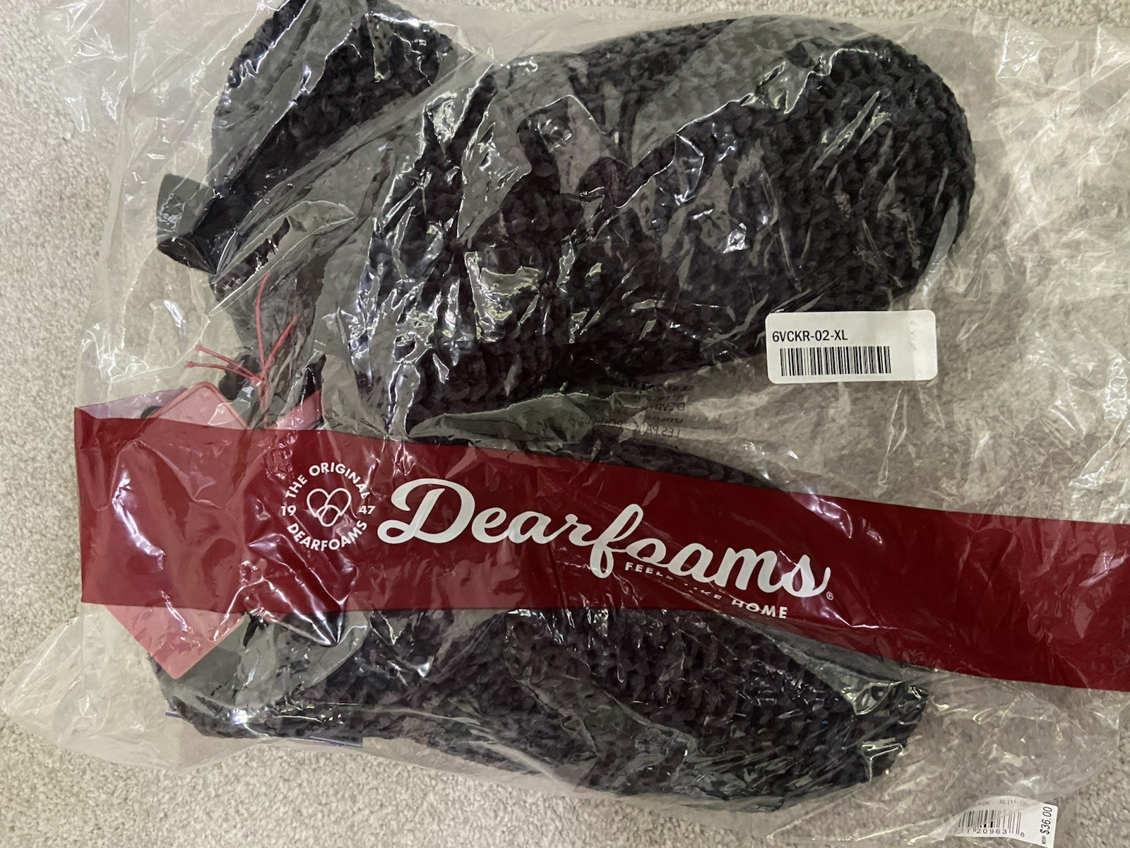 New Dearfoams Women’s Chenille Bootie Slippers Black XL (11-12) Retails for $36