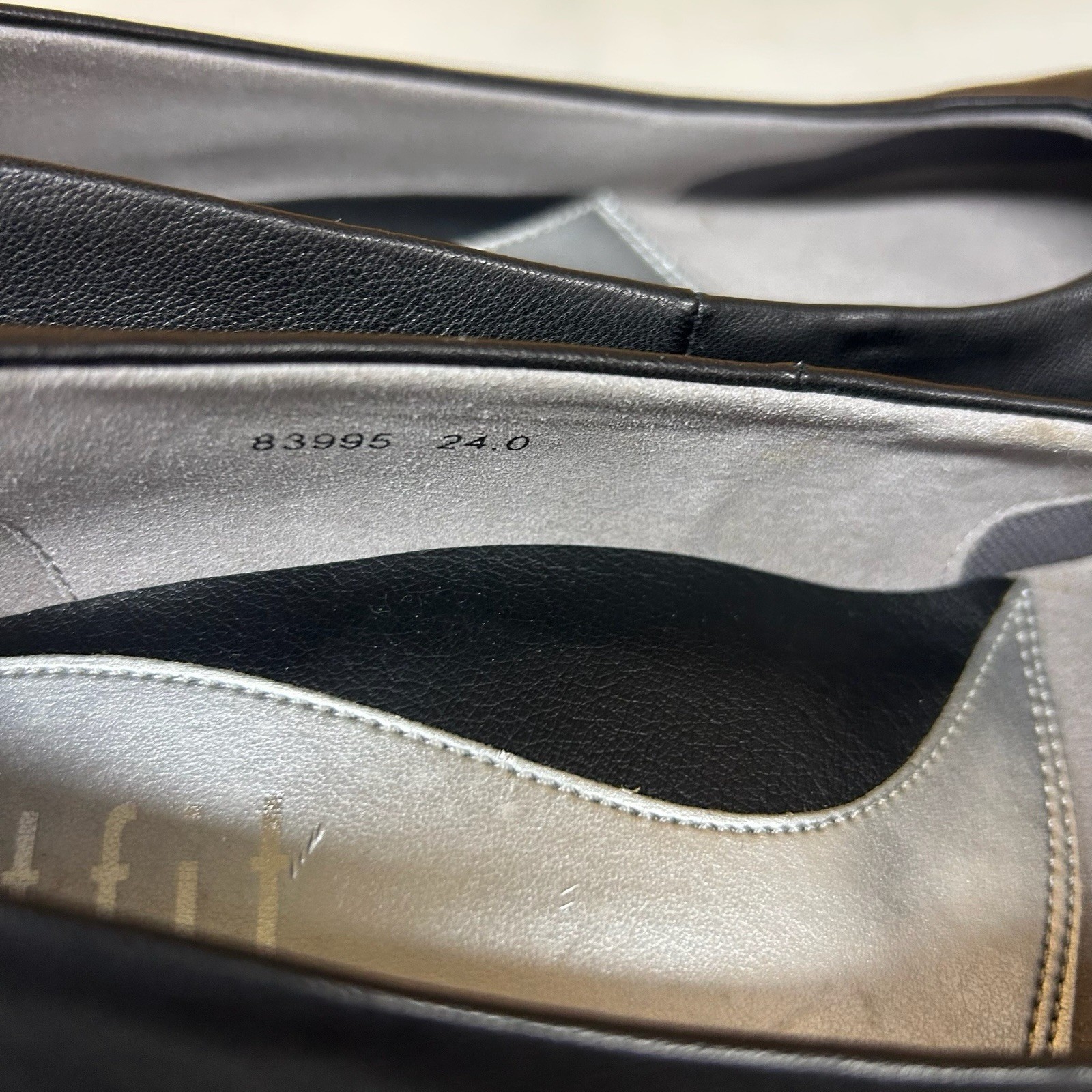fitfit Women’s Low Heel Black Pumps Size 24.0cm With Box Shoehorn Used