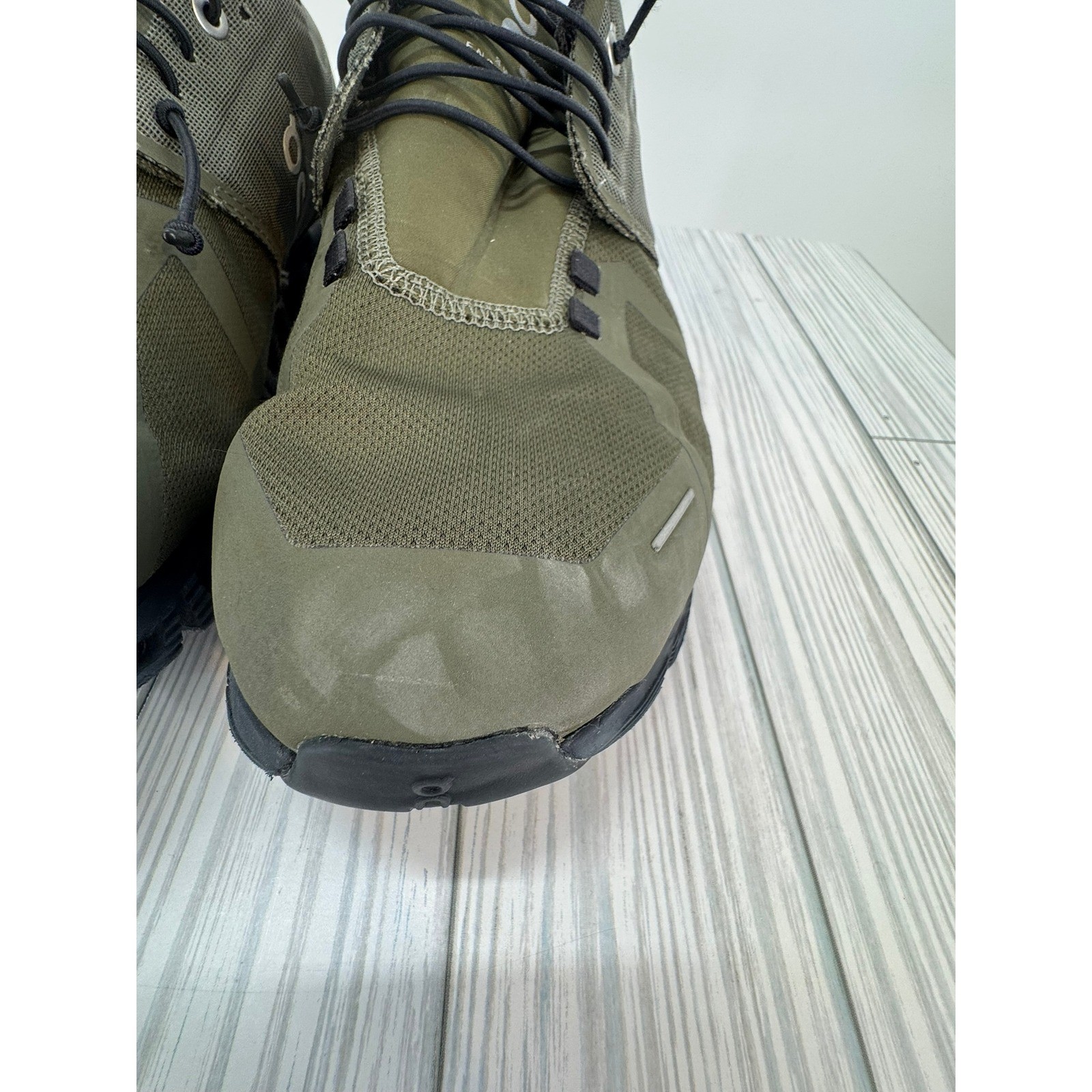 ON Cloud 5 Waterproof Olive Black 59.98836 Women’s US size 11 Running Shoes