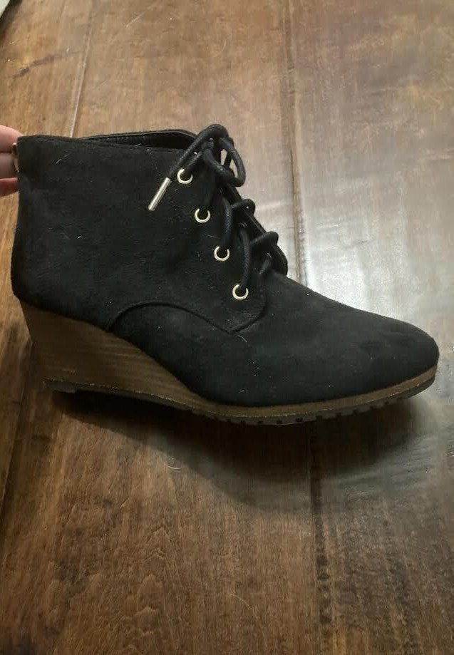 Dr. Scholl’s Brand-new Women’s Dakota Black Wedge Ankle Boots Size 7.5M