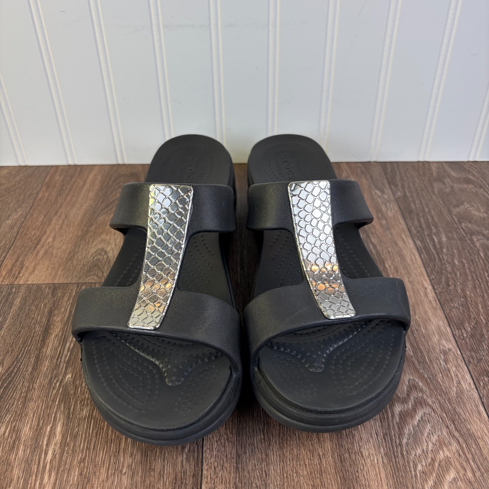 Crocs Monterey Metallic Slip On Wedge Sandal Open Toe Size 10 Black Silver