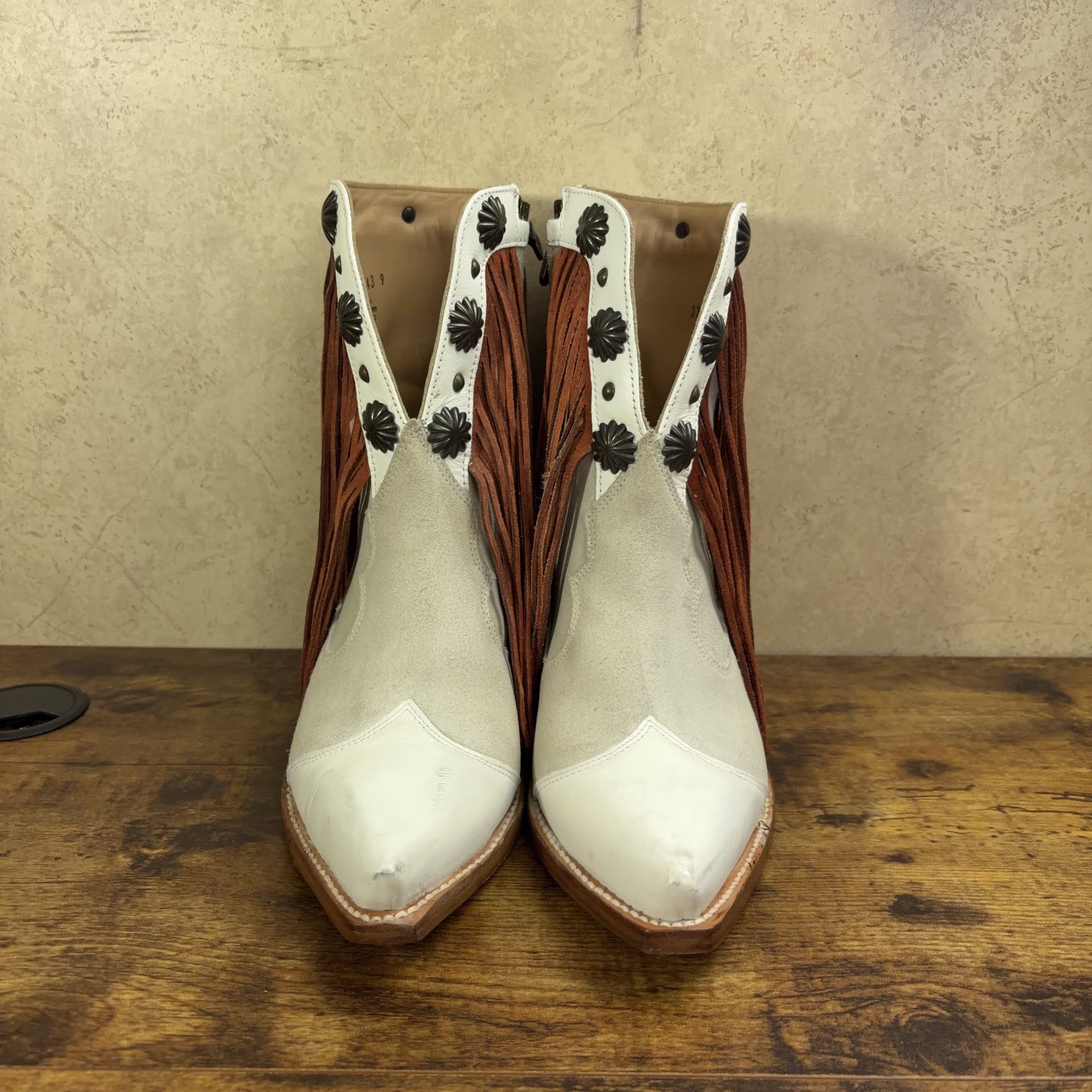 Mezcalero Western Boots Womens Size 8 White Fringe Concho Studded Boho Festival