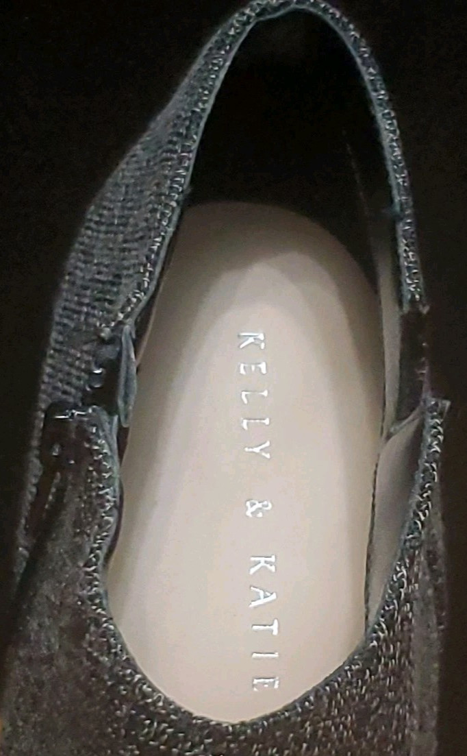 Kelly & Katie Gray Blended Fabric Ankle Bootie Heel Round Toe Zip Size 8.5