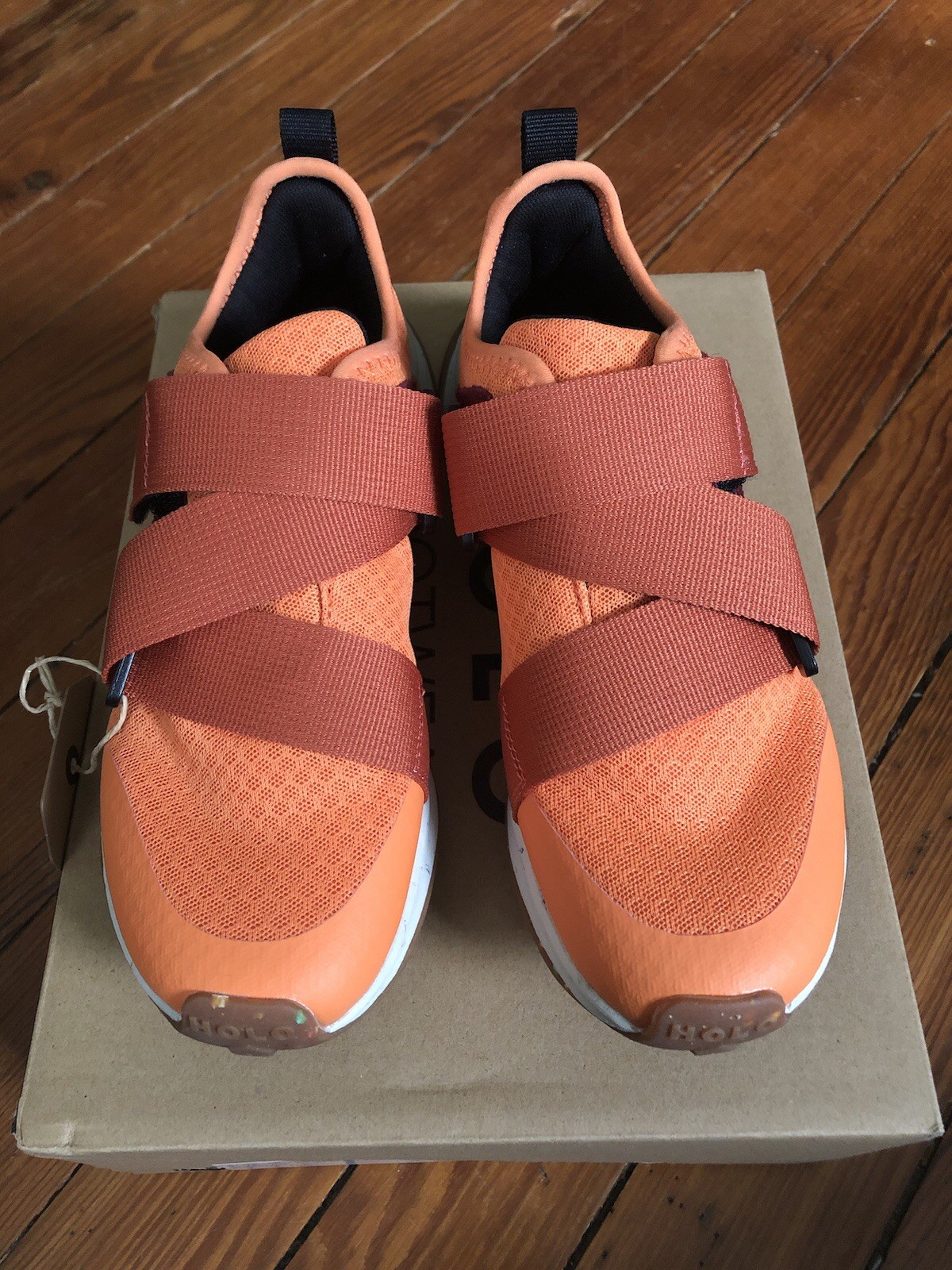 Holo Artemis Strap In Apricot Crush – Women’s 6 – Sneakers