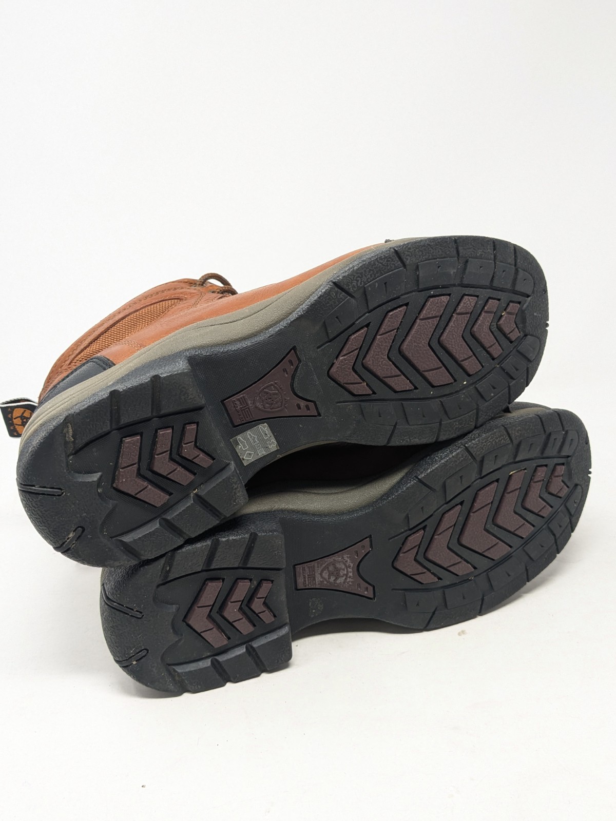 New Ariat Style 70080 ATS Womens Terrain Hiking Endurance Brown Boots Size 7.5B