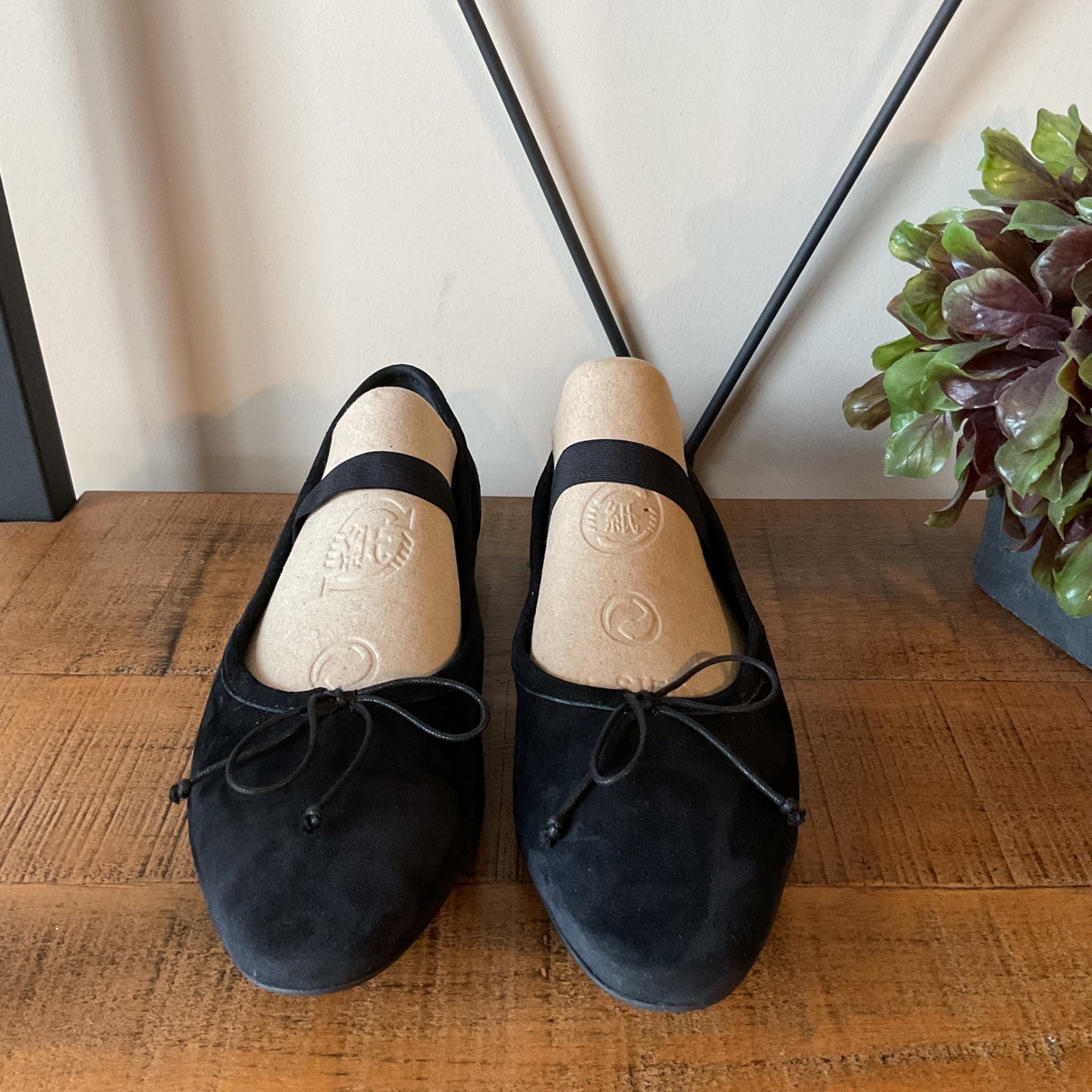 A. Soliani Como Strap Black Suede Mary Jane Ballet Flats Size 38.5 Made in Italy