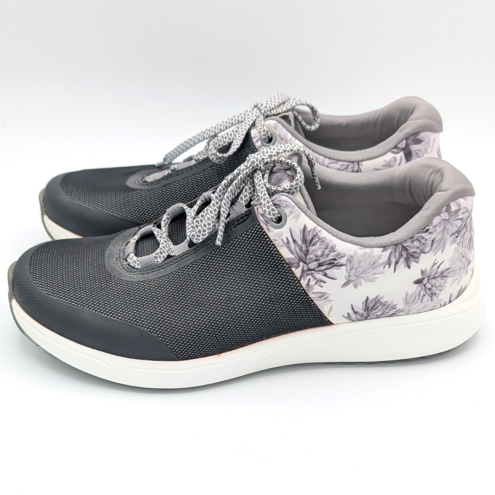 Traq by Alegria Jaunt Rhodie Black & Gray Sneakers Women’s Size US 7 / EU 37