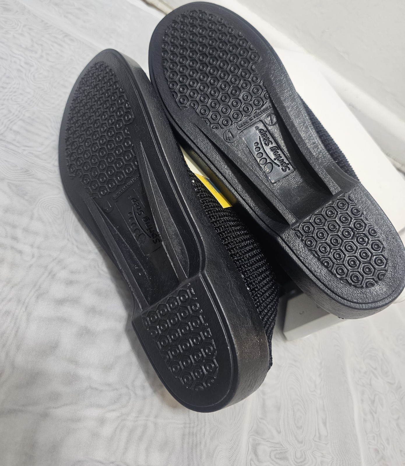 Spring Step Black Knit Slip-On Slippers Women’sUS 7 EU 41 Closed Toe Rubber Sole