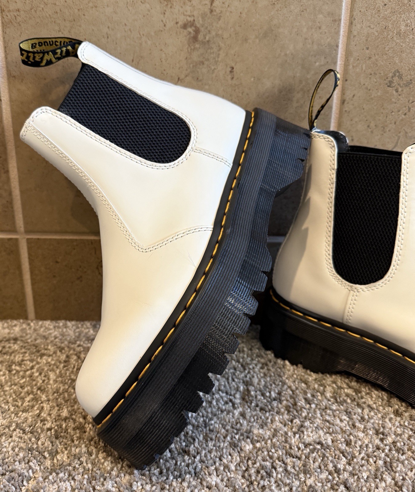 Doc Dr Martens 2976 Quad Platform White Leather Chelsea Boots Women Size 9 EU 41
