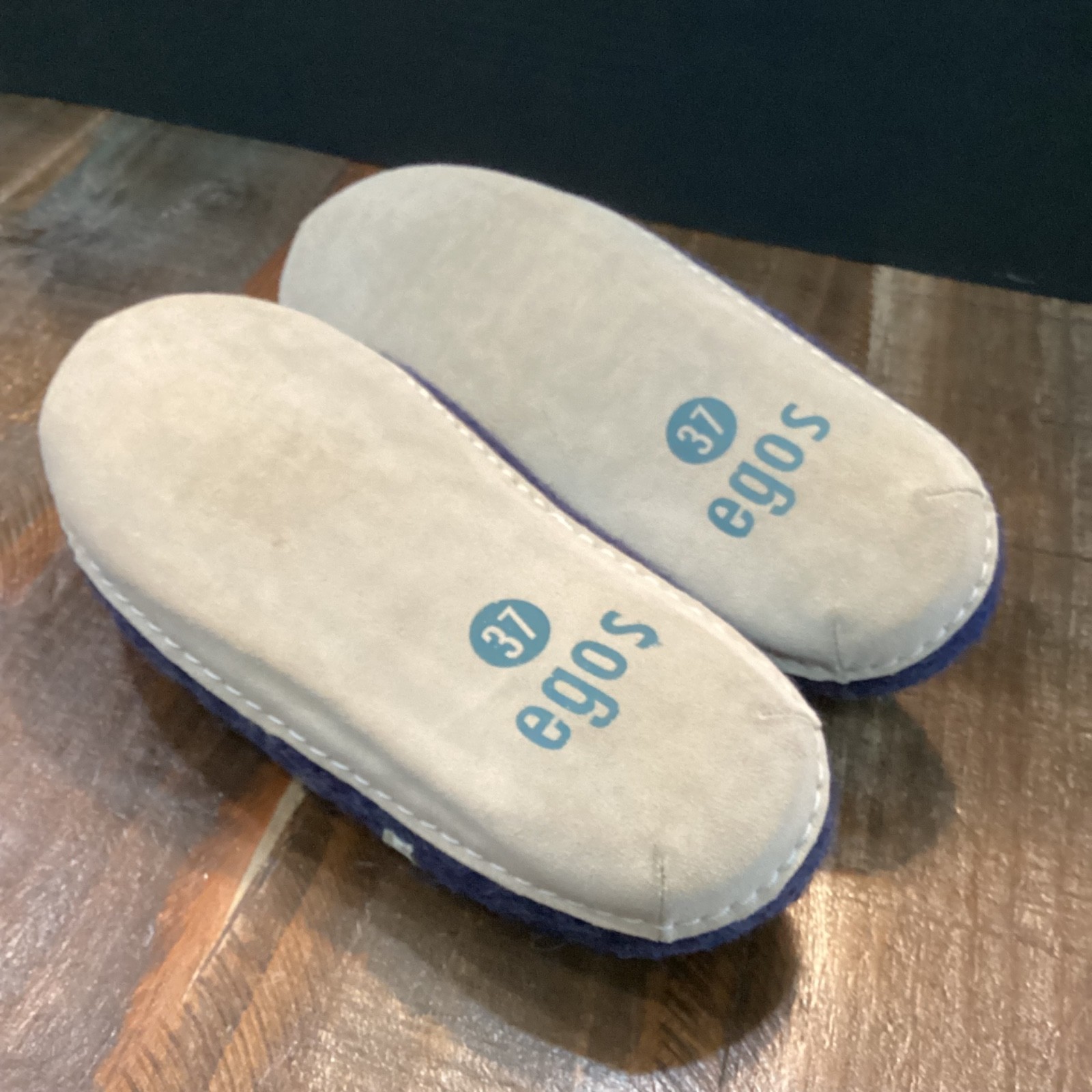 New Egos Indoor Slippers blue Natural Wool Handmade Slip-On sz 37/7 retail $77