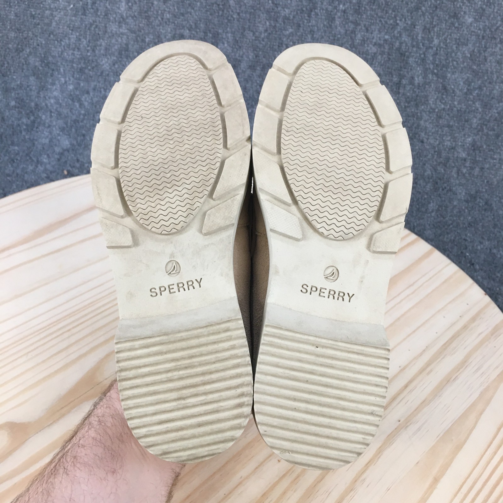 Sperry Shoes Womens 6.5 Wide Wells Penny Loafer Cream Leather Slip On STS89457