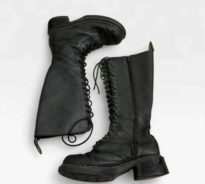Dr Martens 1b60 Bex Pisa 20 Eye Black Knee High Boots *BROKEN ZIPPER* 8