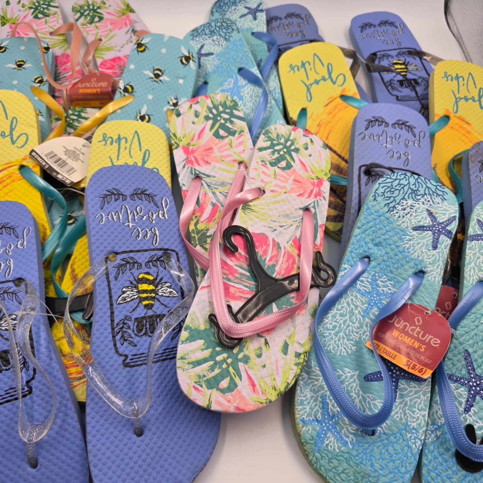 Lot of 10 Juncture Womens Flip Flops Sandals Summer Prints Bee Starfish NWT