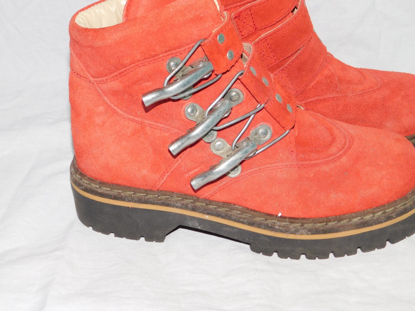 Vintage GEIER WALLY 38 7.5 8 Austria Red Suede Hiking Boots Metal Buckles Woman
