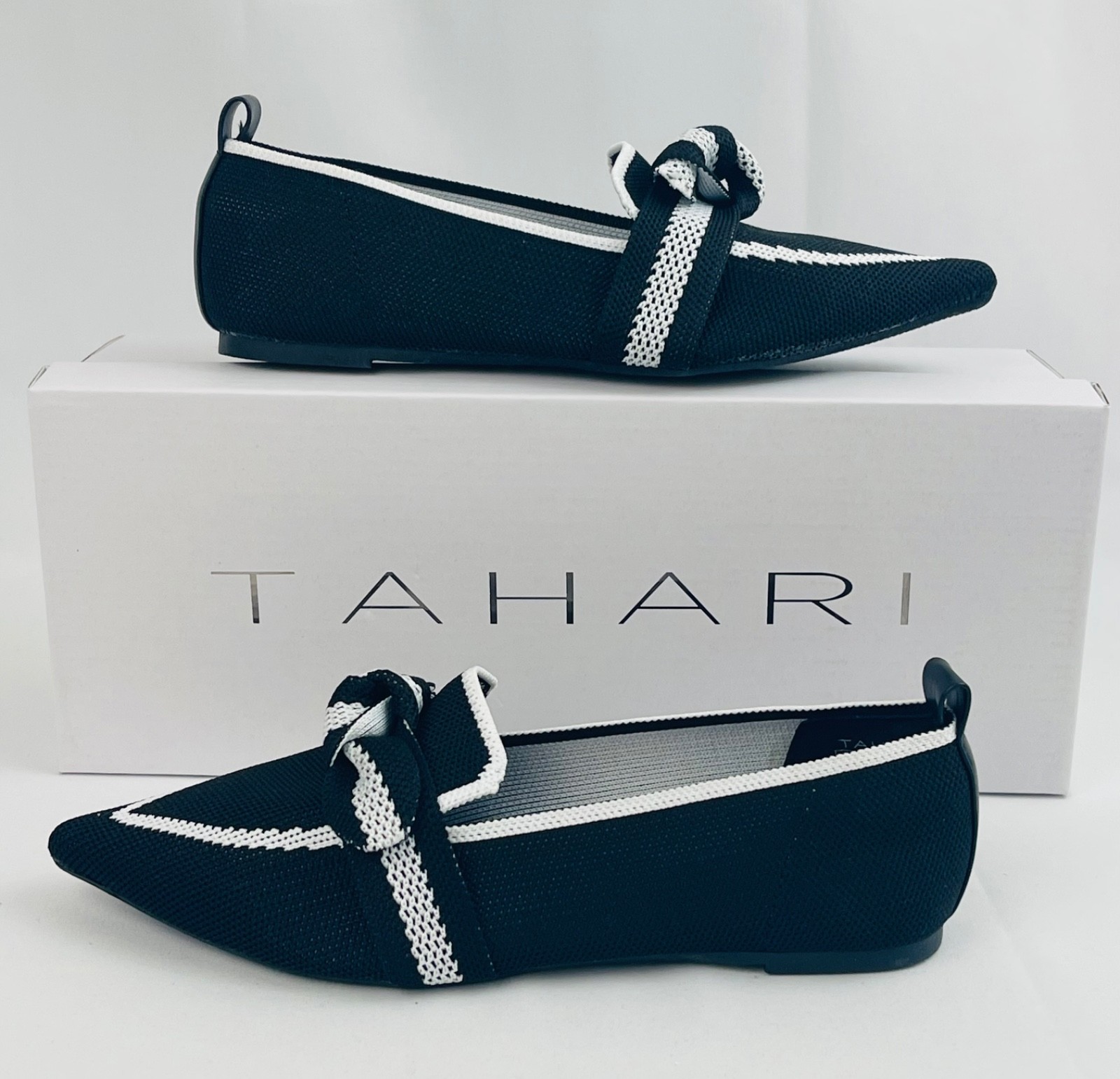 Women’s Tahari Florentia pointed toe Knit Loafer 6 7 8 9 black white shoe $60