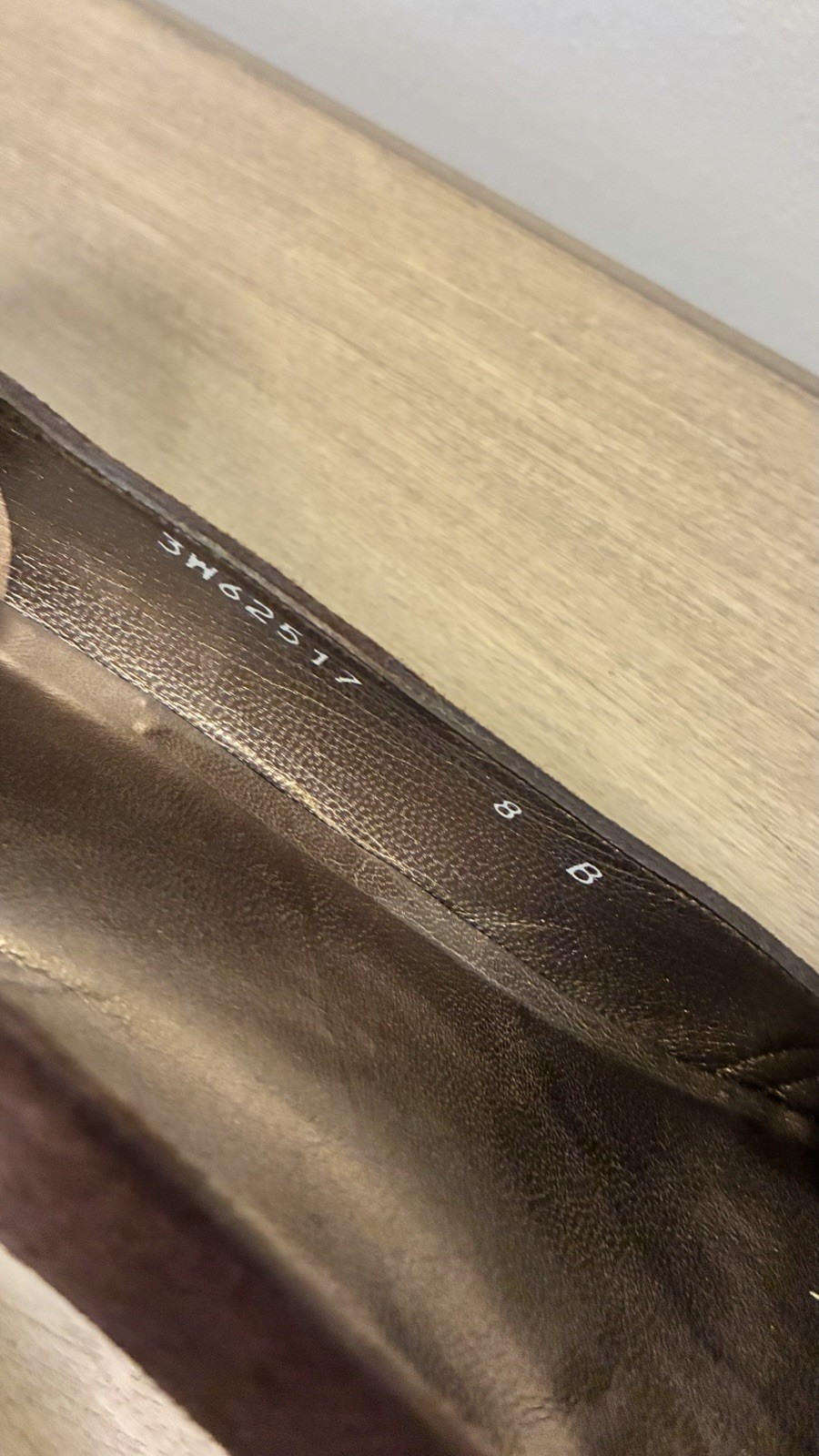 Stuart Weitzman Women’s Brown Suede Pumps 8B non slip