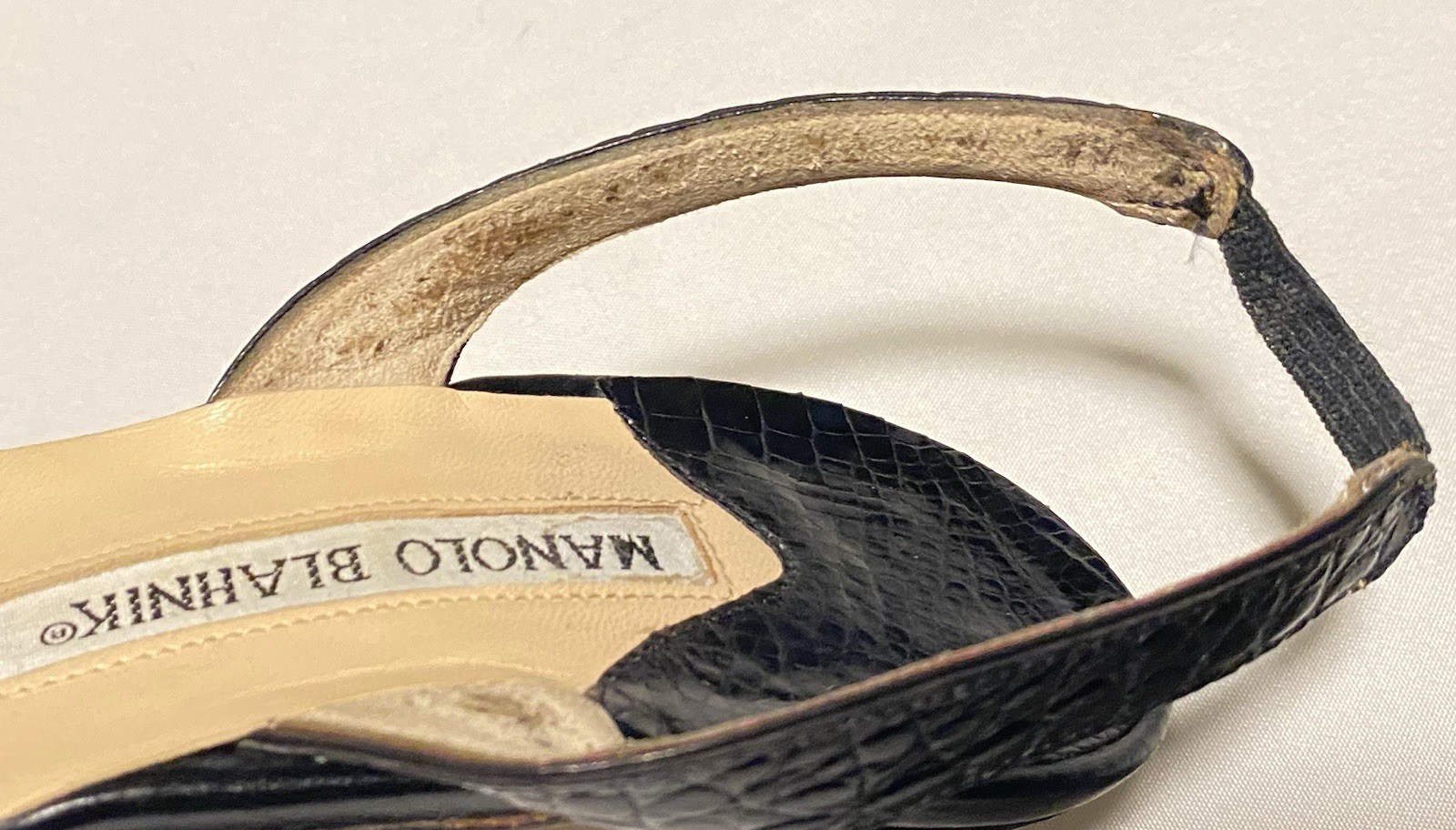 Manolo Blahnik Carolyne Crocodile Black Slingback Women Heel Shoe EU39/US9 $5400