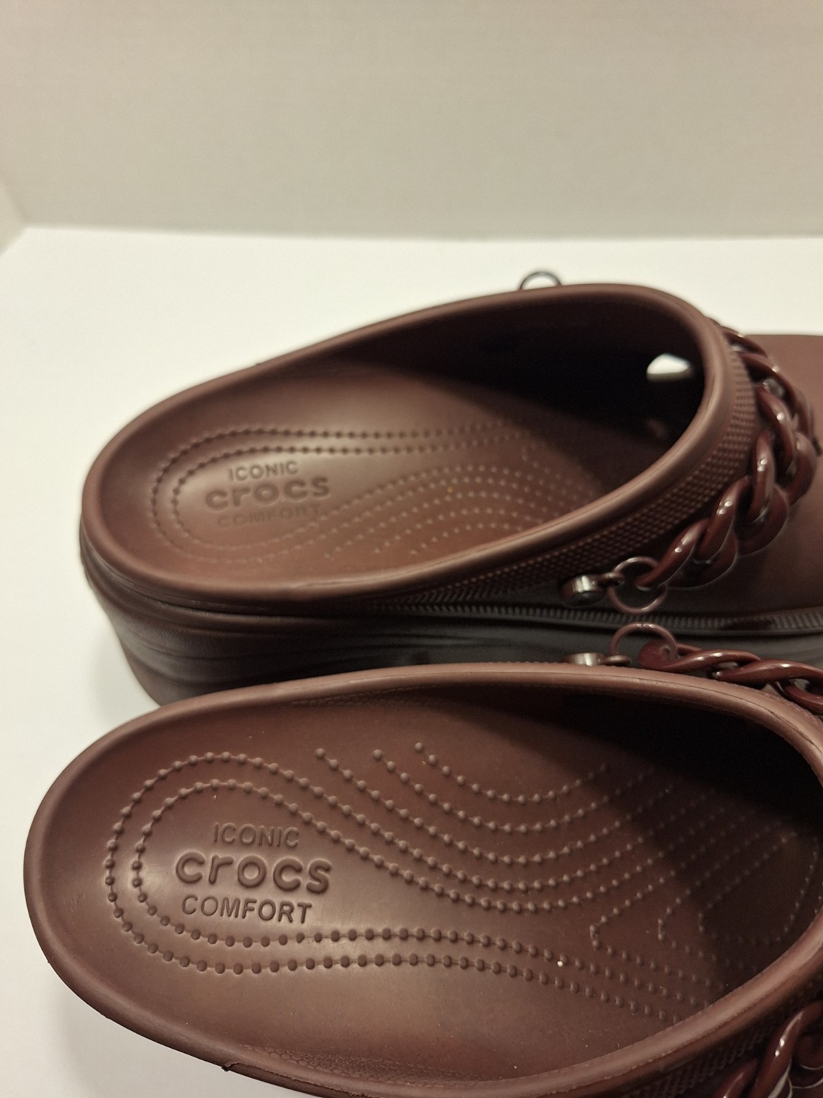 Crocs Siren Chain Platform Clogs Dark Cherry Size M12 (W14) MARKED AS M12 Unisex