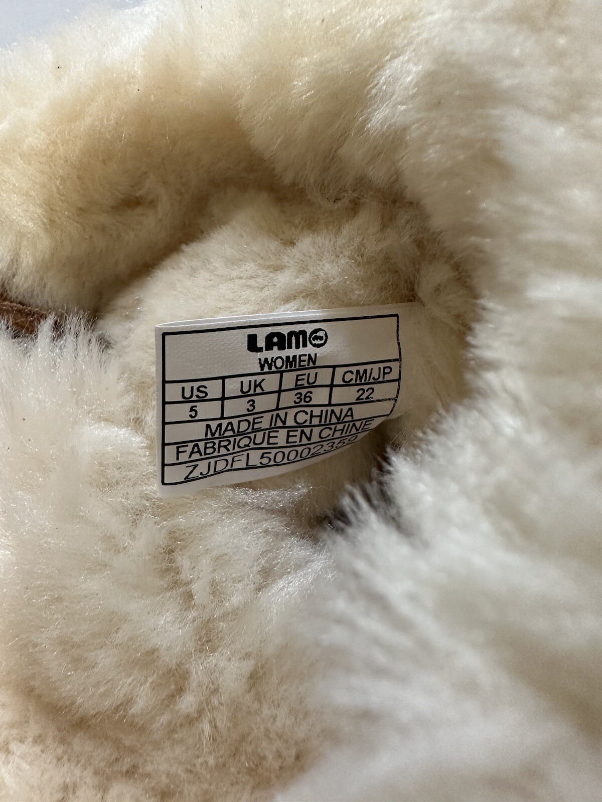 Lamo Willow Water Resistant Suede Faux Fur Cold Weather Boots Size 5 NWOT