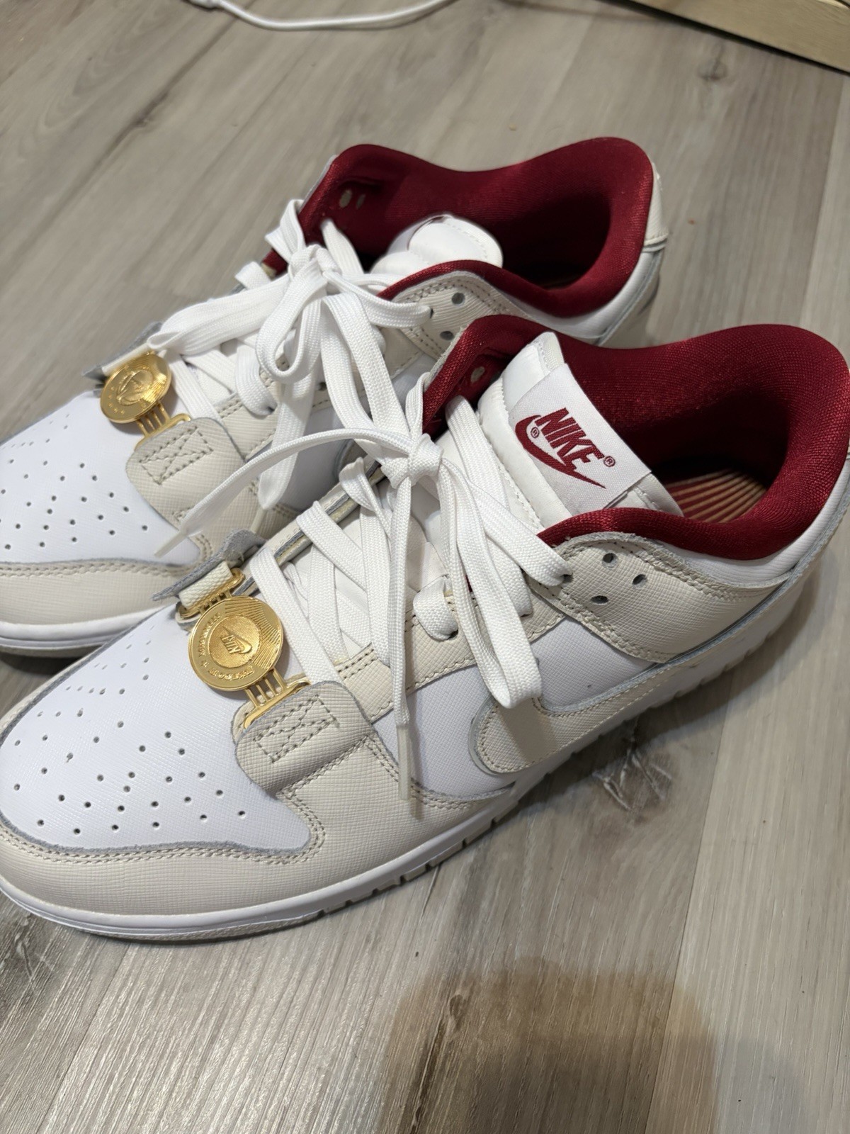 Nike Women’s Dunk Low SE Just Do It «White Phantom» (Sisterhood)