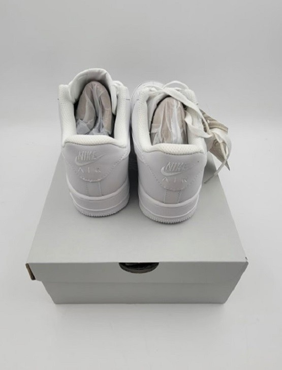 Size 8.5 – Nike Air Force 1 Low ’07 White BRAND NEW Women’s