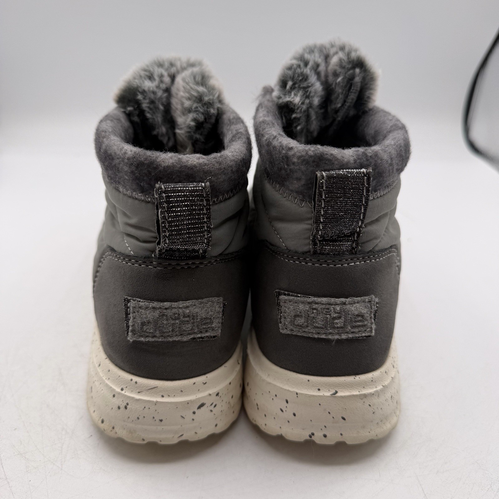 Hey Dude Brandy Boots Womens Sz 7 Grey Pull On Lined Ankle Booties