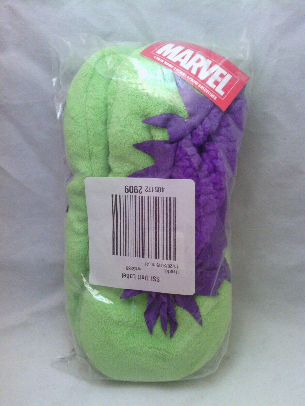 NWT Womens Marvel Incredible HULK Slipper Socks – Size 9-11 Fits Shoe Size 4-10.