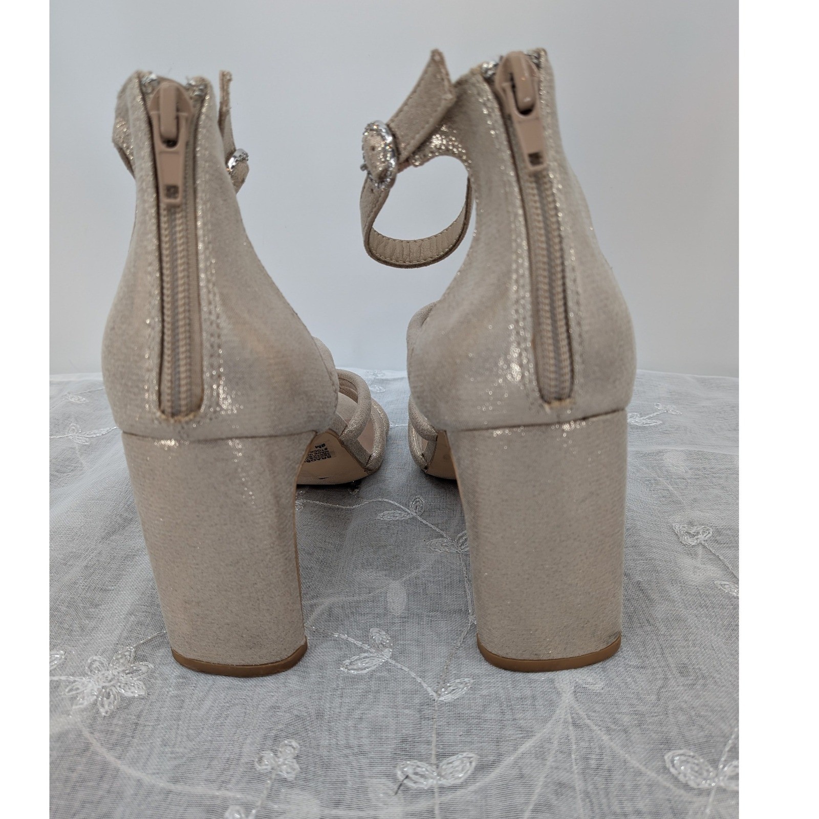 Prom Bride Champagne Gold Metallic Strappy Block Heel Square Toe 9M Jellypop