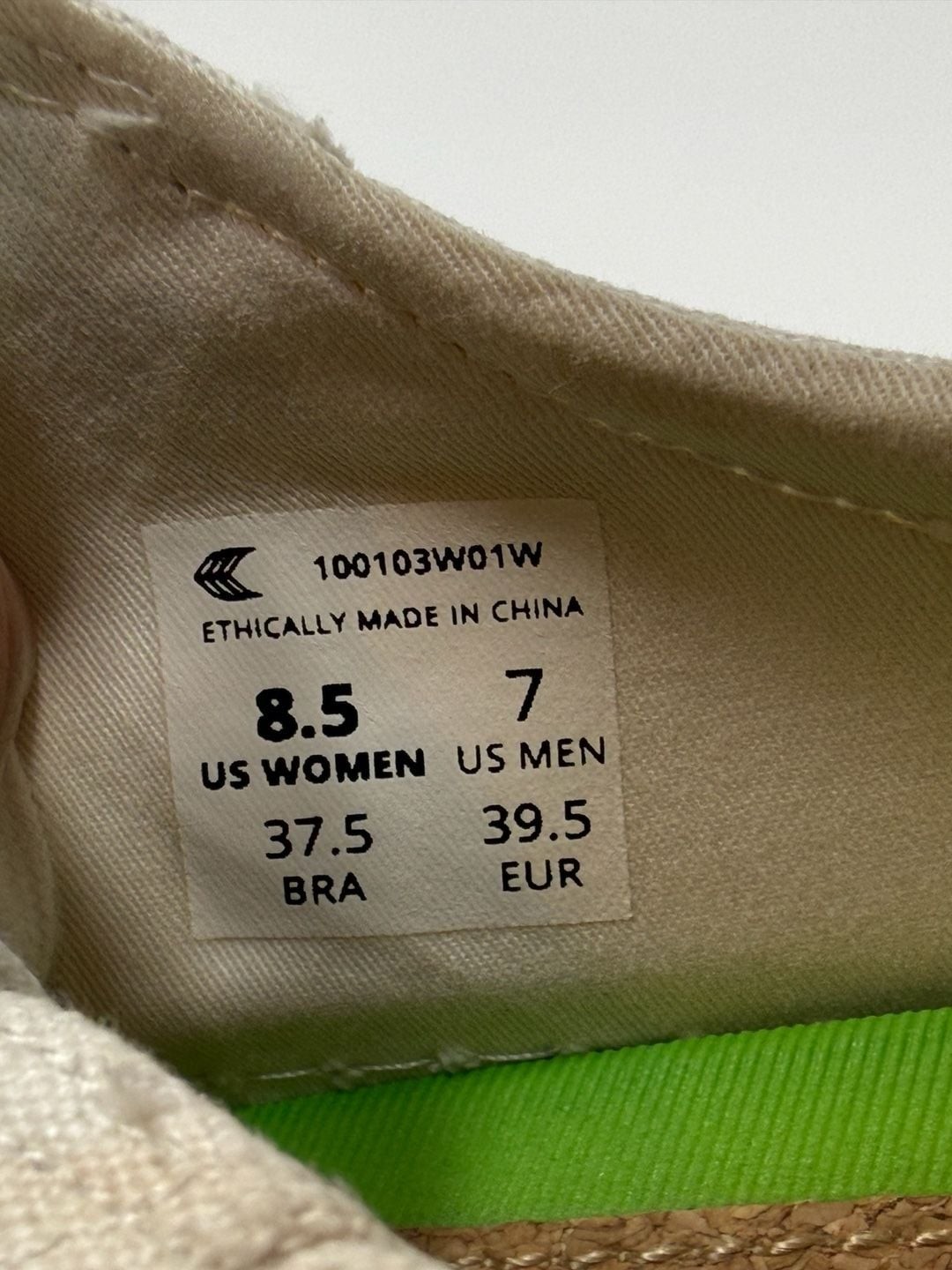 Cariuma OCA Low Off-White Canvas Sneakers eco friendly casual