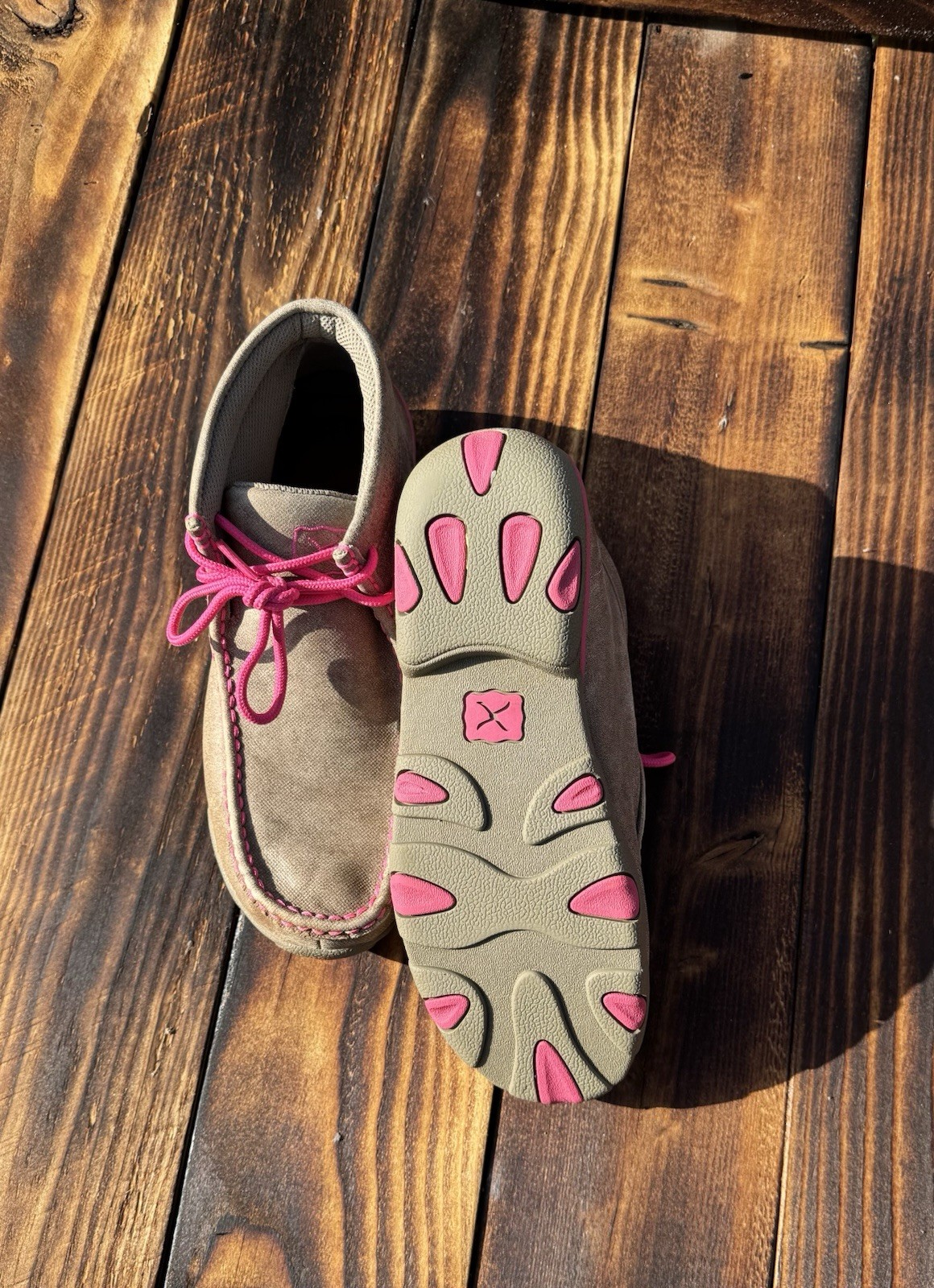 Twisted X WDM0012 Breast Cancer Awareness Pink Ribbon Chukka Boots Women’s US 8M
