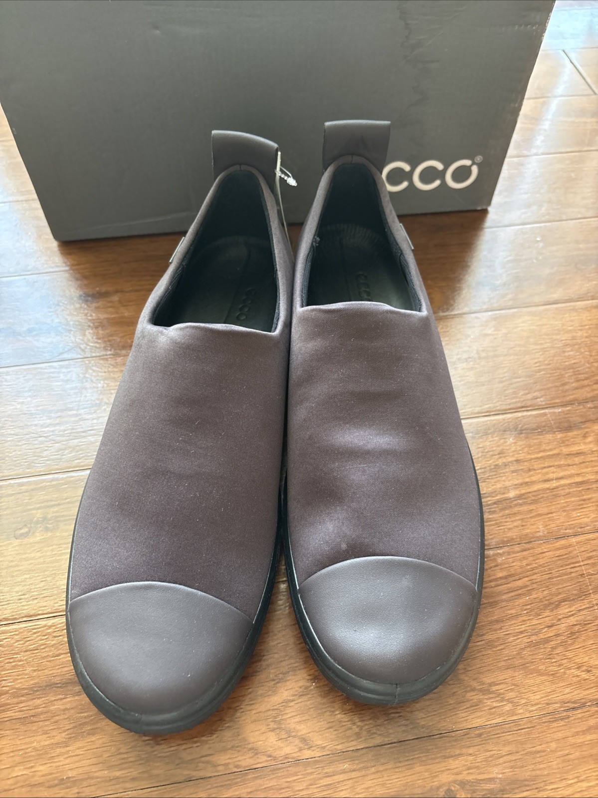 ECCO Soft 7 Neoprene Cap Toe Slip on Sneakers Women’s Size EU 40 US 9-9.5