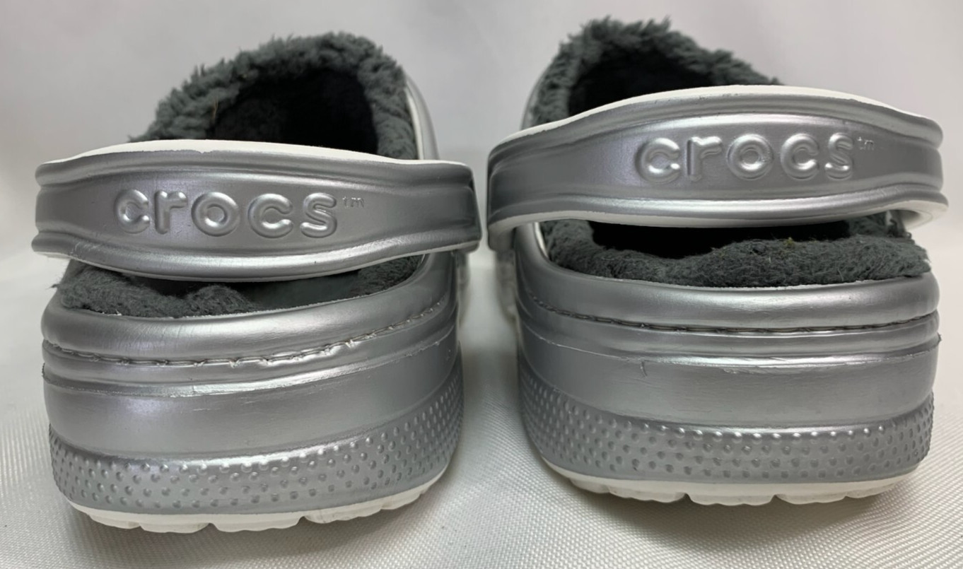 Crocs Unisex Adult Baya Fleece Lined Clogs Comfort Shoe Size 8 M / 10 W SILVER