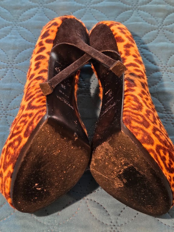 AUTHENTIC – YSL Yves Saint Laurent Leopard Calf Hair Tribtoo Platform Pump