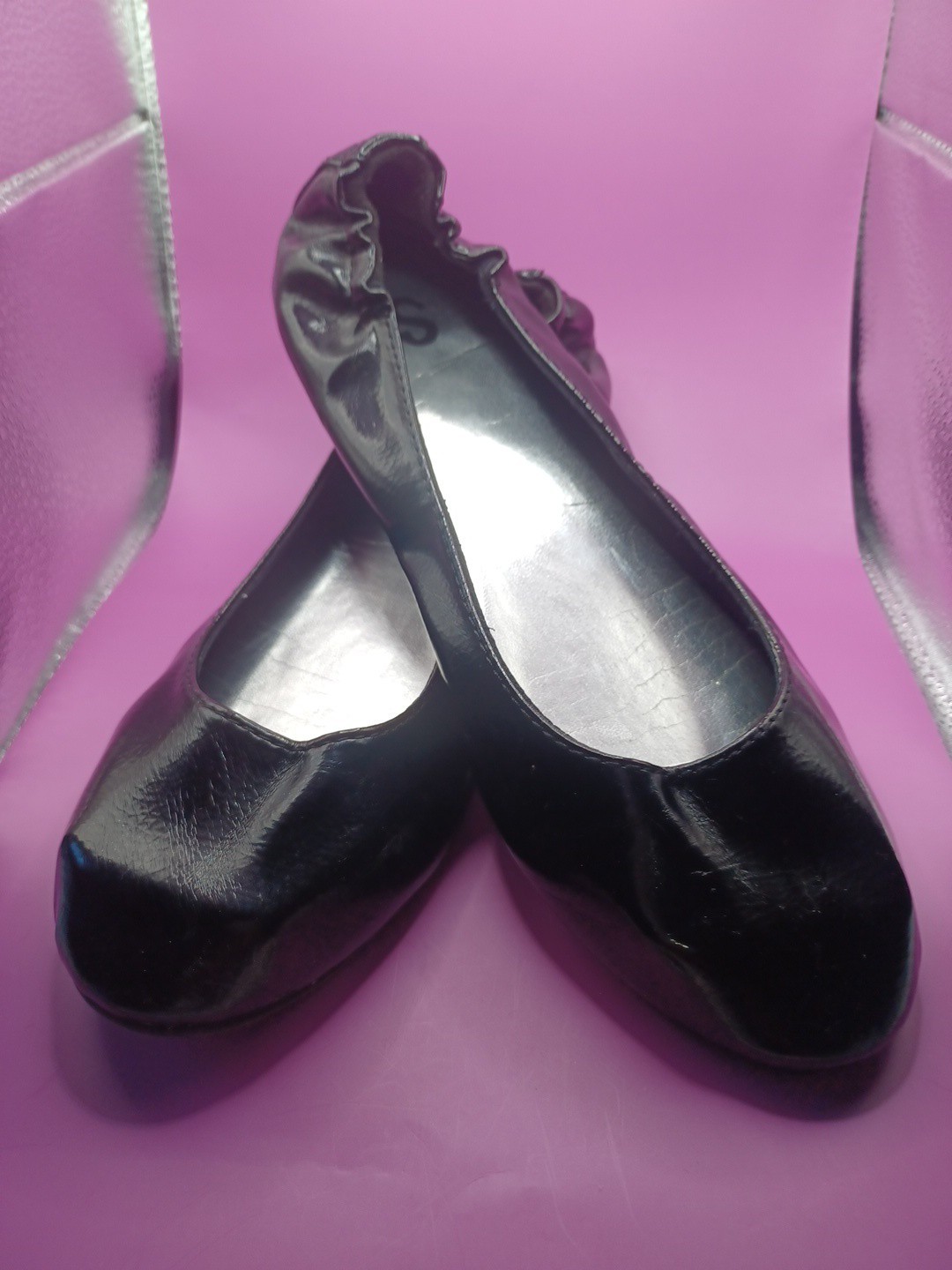 SO Memory Foam Black Ballet Flats Womens Size 8 M