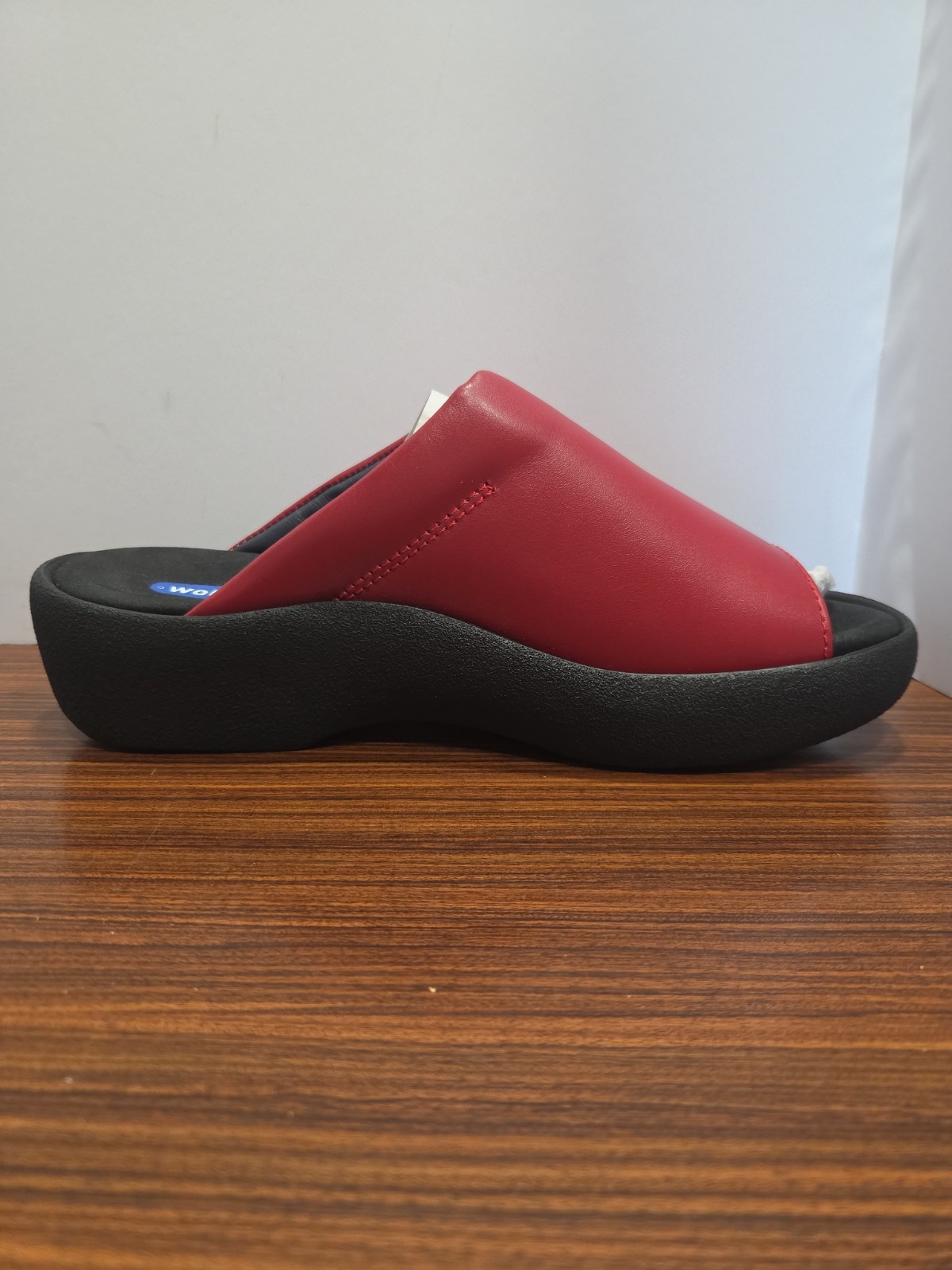 Wolky Nassau EU 42 Leather Red Open-Toe Platform Mules Slip On Slide Sandal