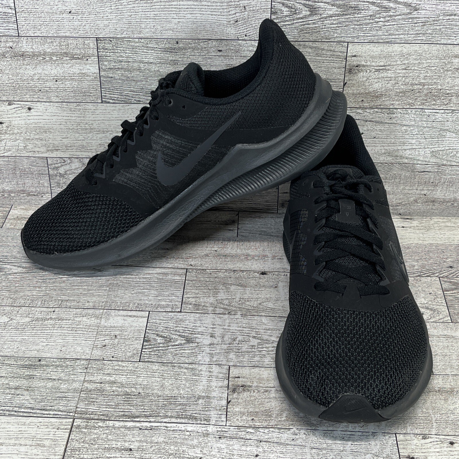Nike Downshifter 11 Triple Black Running Shoes CW3413-003 Women Size 8.5