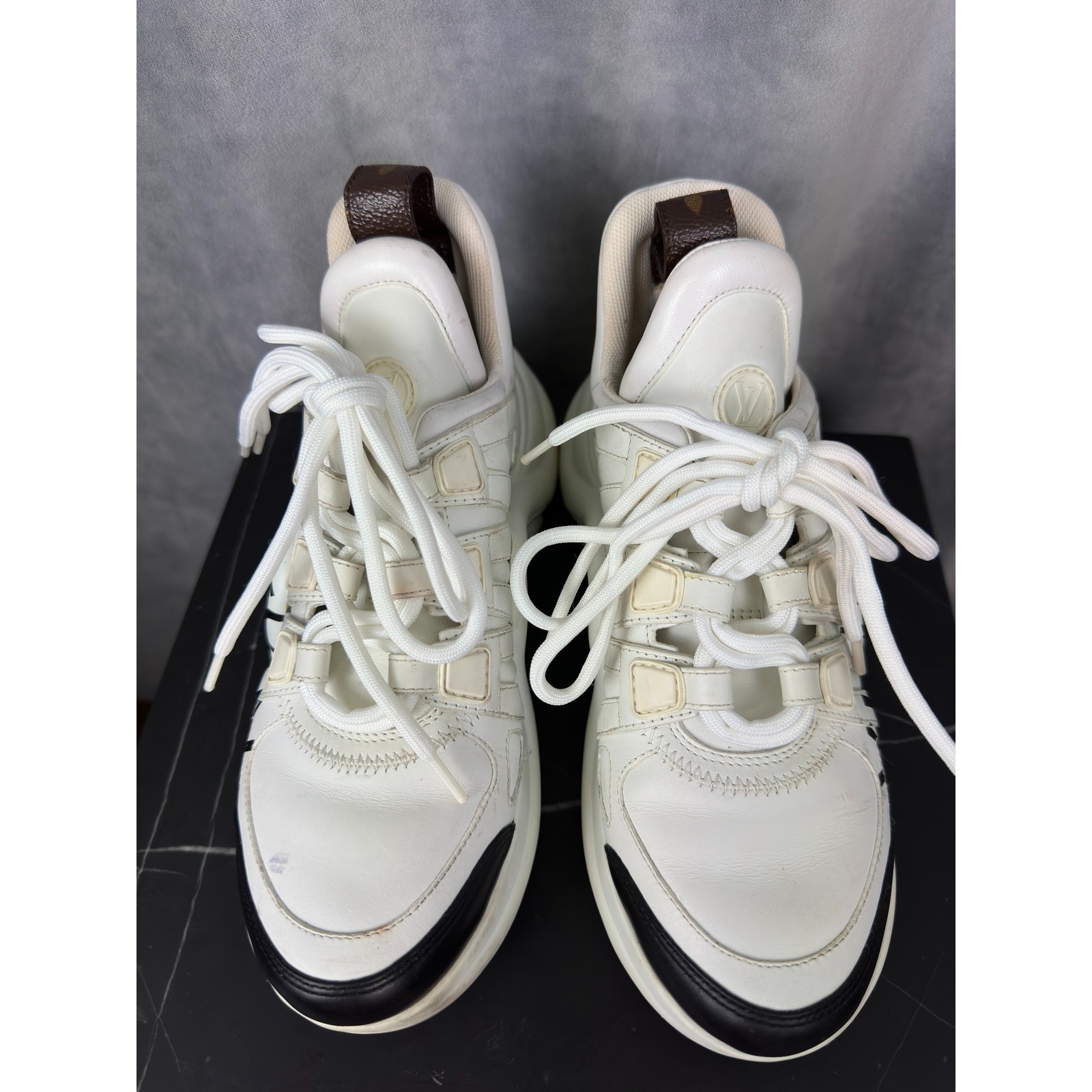 Louis Vuitton Archlight Sneaker White Black 35 Luxury Chunky Graphic Trainer