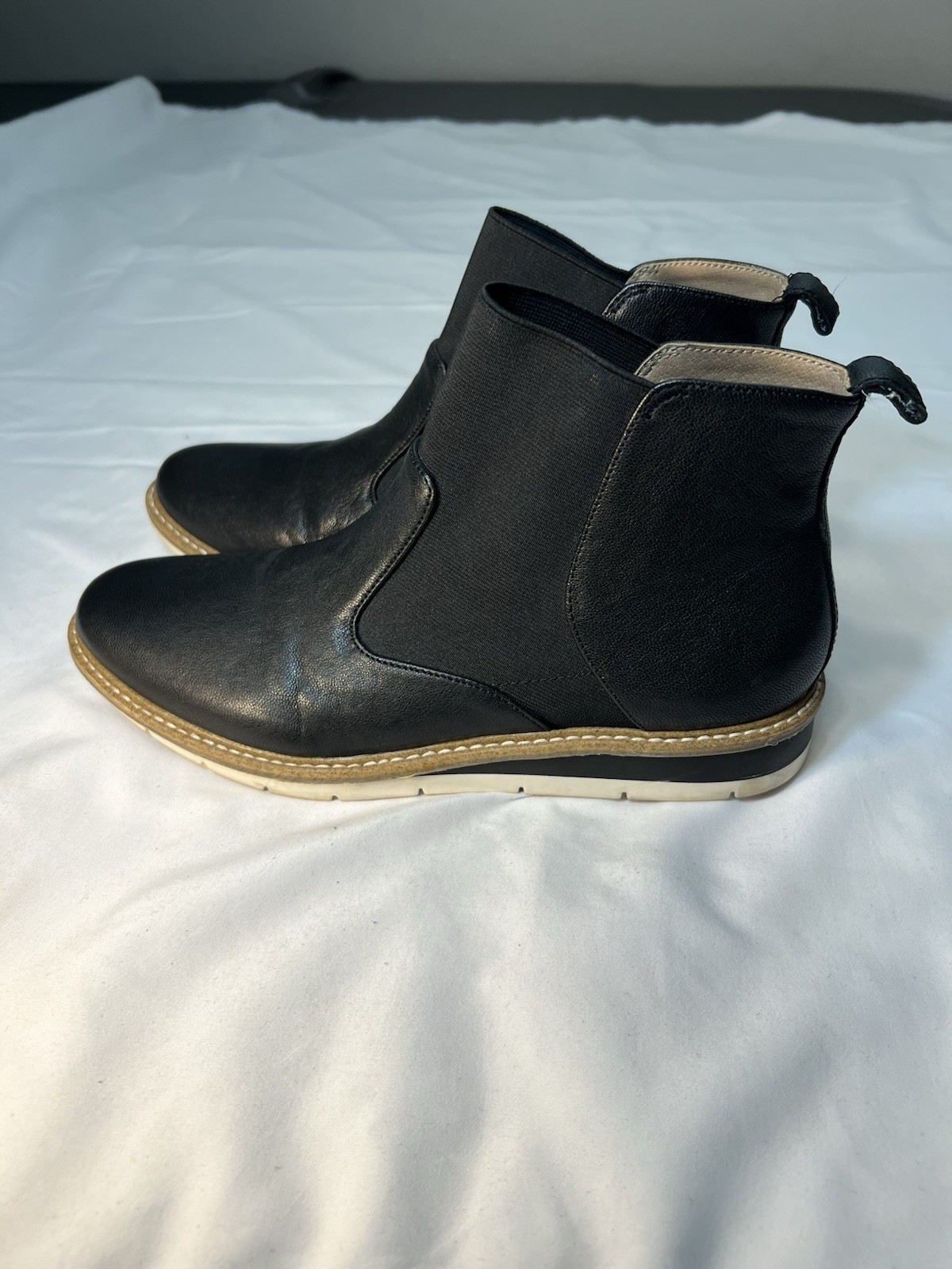 Kelly&Katie Women’s Black Leather Boots Size 7.5M