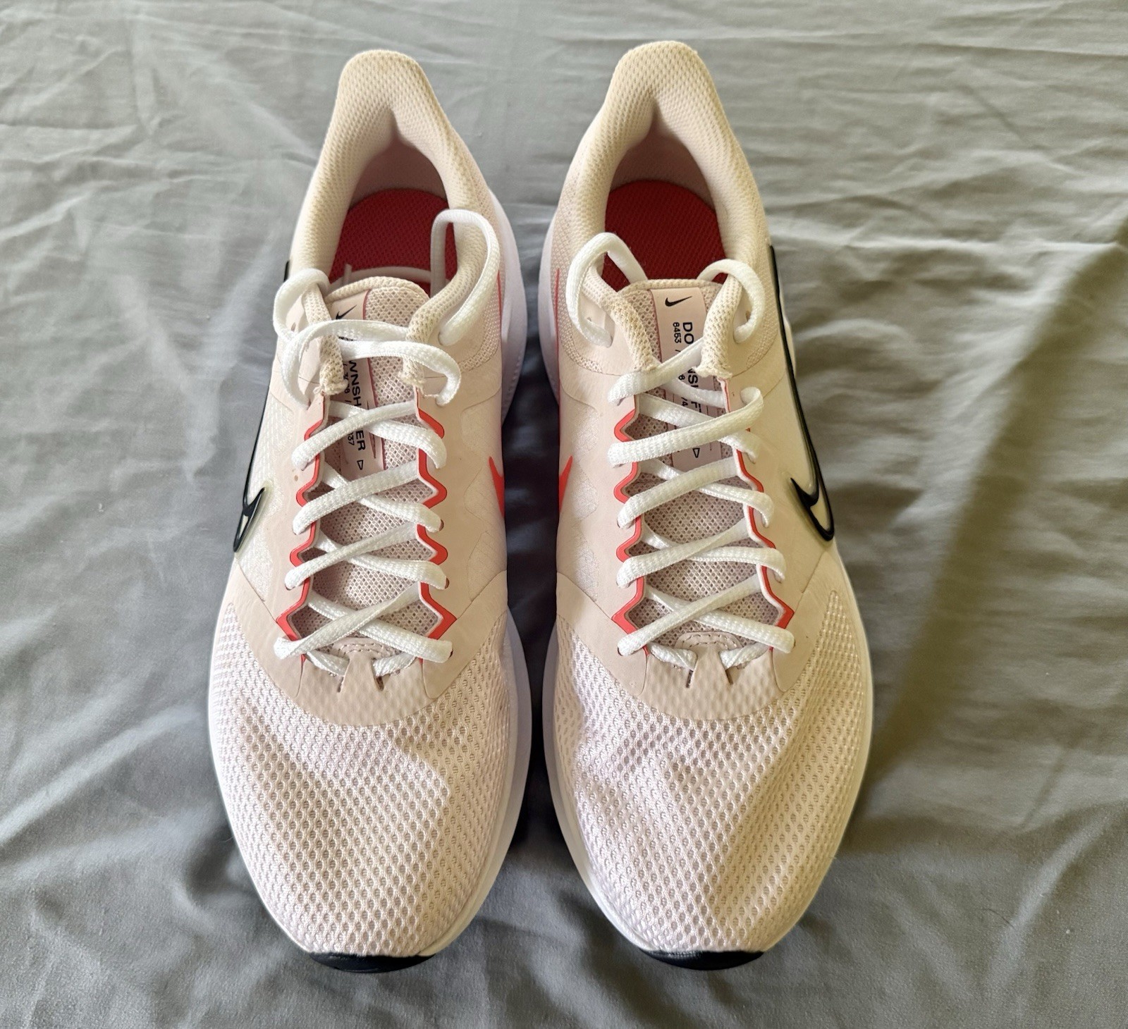Nike Women’s Downshifter 11 Running Shoes Size 8