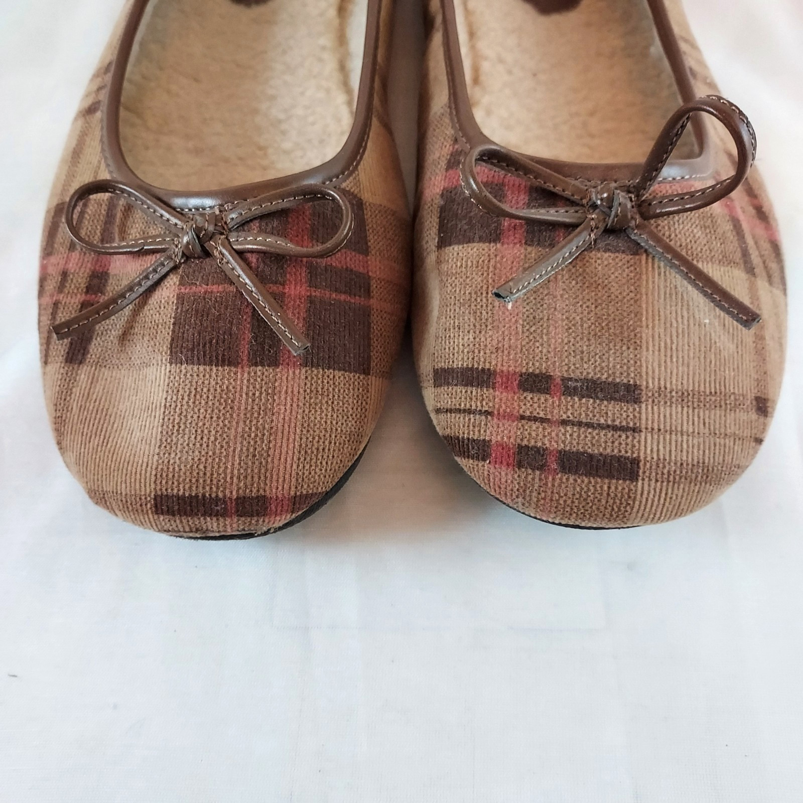 Route 66 Slip On Flats Ladies Size 11 Shoes Corduroy Plaid w Fleece Lining Bow