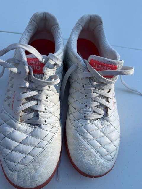Nike LunarGato Hyperfuse Lunargato II Indoor Soccer Shoes (Phantom/Mango) size 6