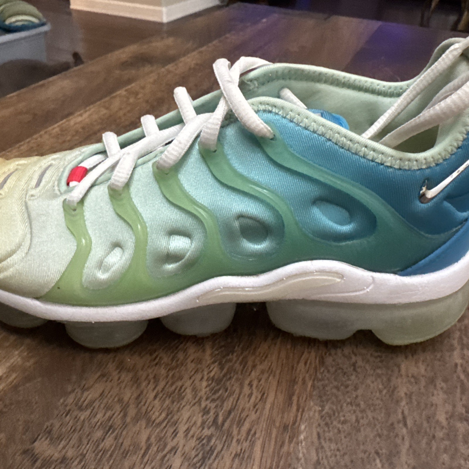 Nike Air Vapormax Plus Size 8 Great Condition DQ7651-300