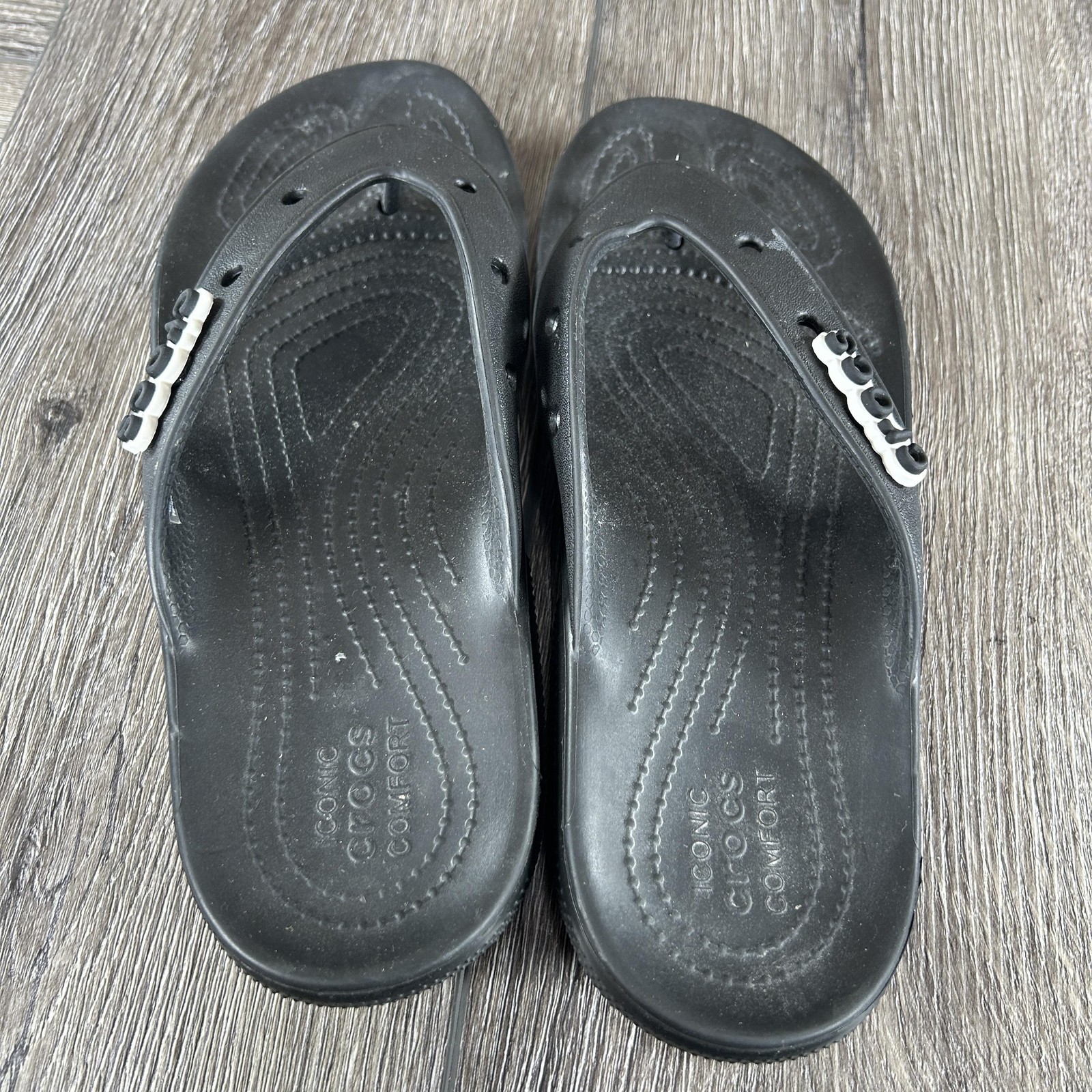 Crocs Sandals Womens Size 8 Black Flip Flops Thong Iconic Comfort M6 Croslite