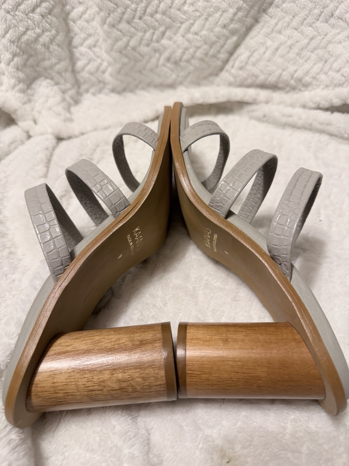 Kaanas Magdalena Sandals Women’s US9 Cement Embossed Leather Strappy Unique Heel