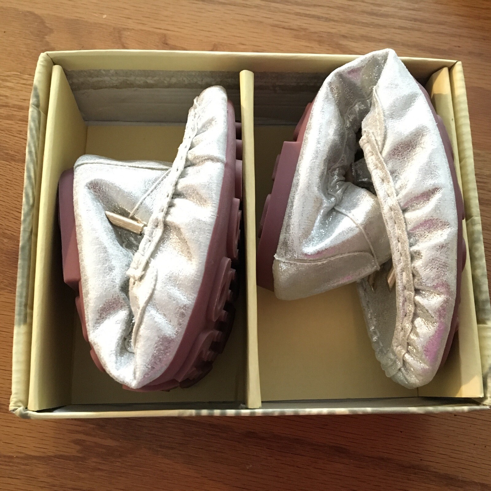 silver slippers/flats shoes women’s 8.5 (NIB)