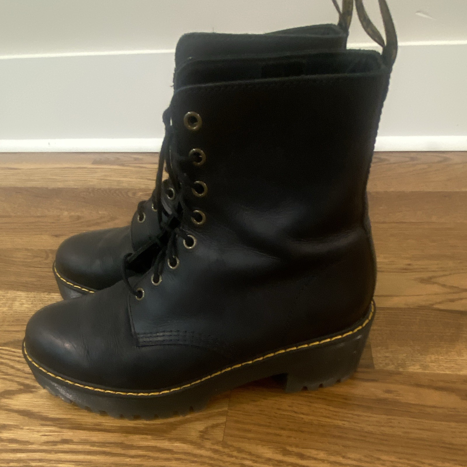Dr. Martens Air Wair 1460 W Combat Style Black Boots Women’s Size US 10