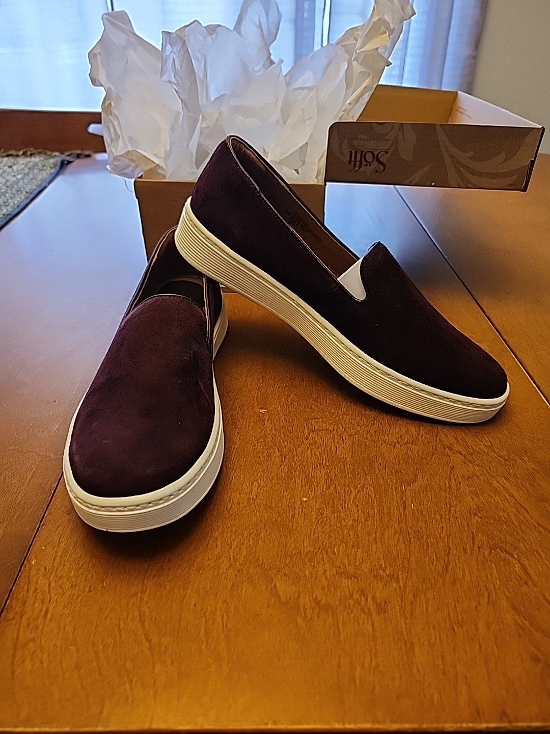 Sofft Women’s Somers Slip-On Shoes Cordovan Size 8