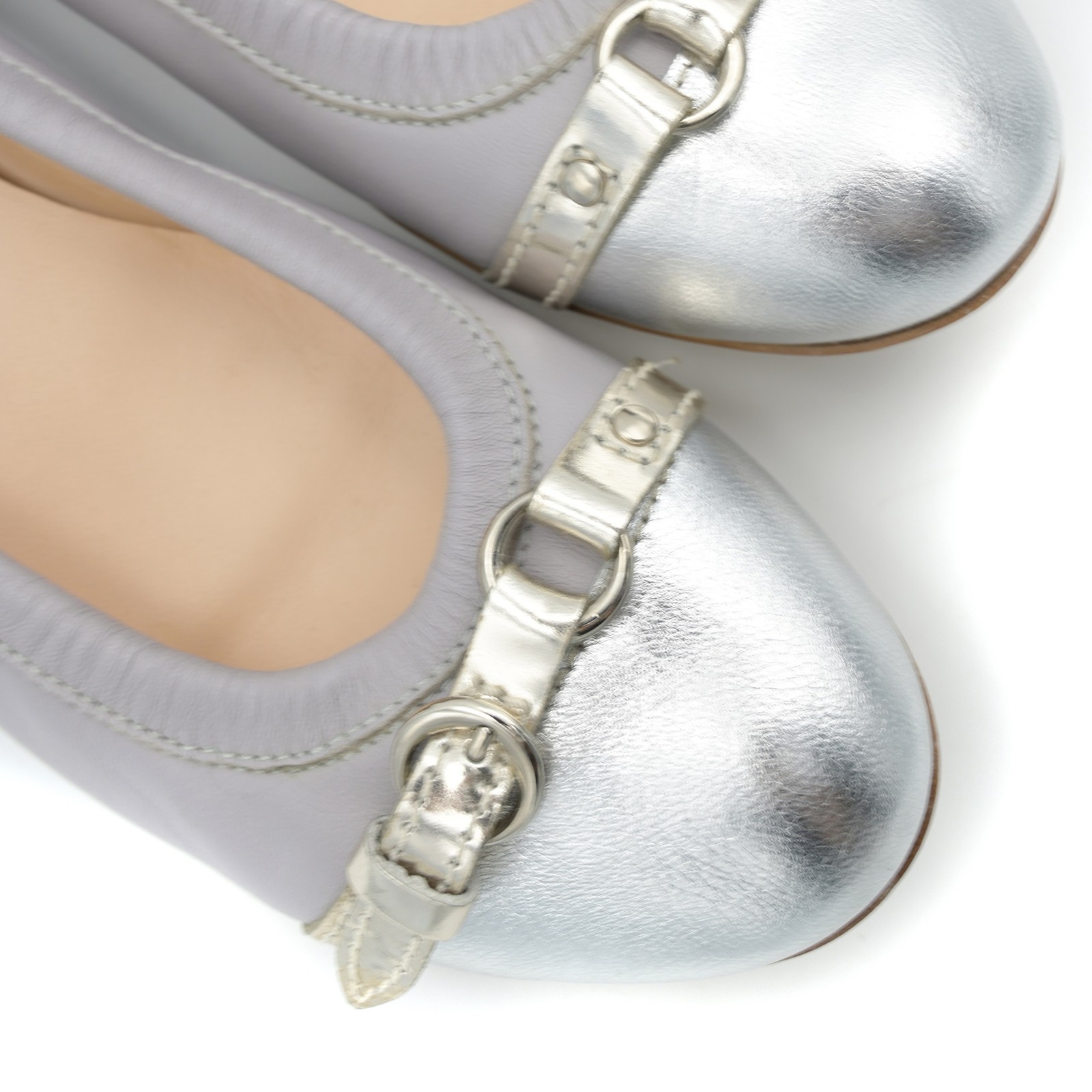 *BRAND NEW!* AGL Pale Lavender/Silver Metallic Cap Toe Ballet Flats sz 37 / 7 US