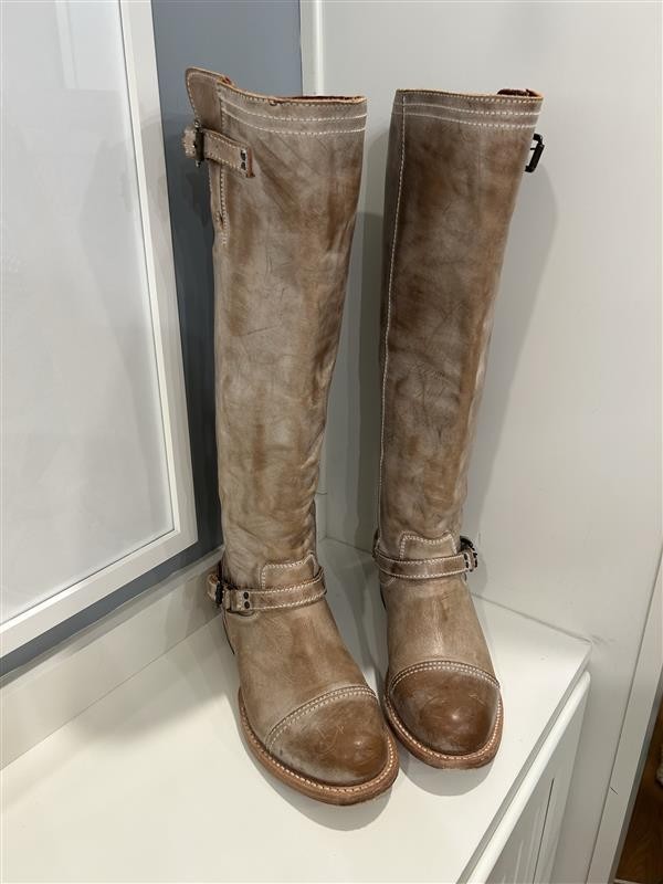 FREEBIRD ROADEY TAUPE SIZE 8 Knee High Boots Buckle Details Very Good Condition