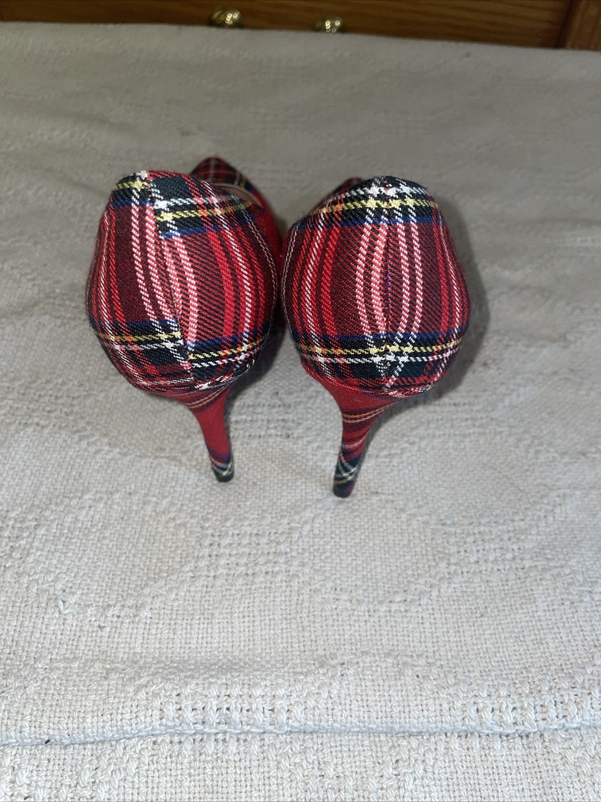 J. Crew Women’s Dress Heels Size 6 B Red Plaid Business Formal Going out NWOB